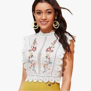NEW cropped lace & embroidered sleeveless white top